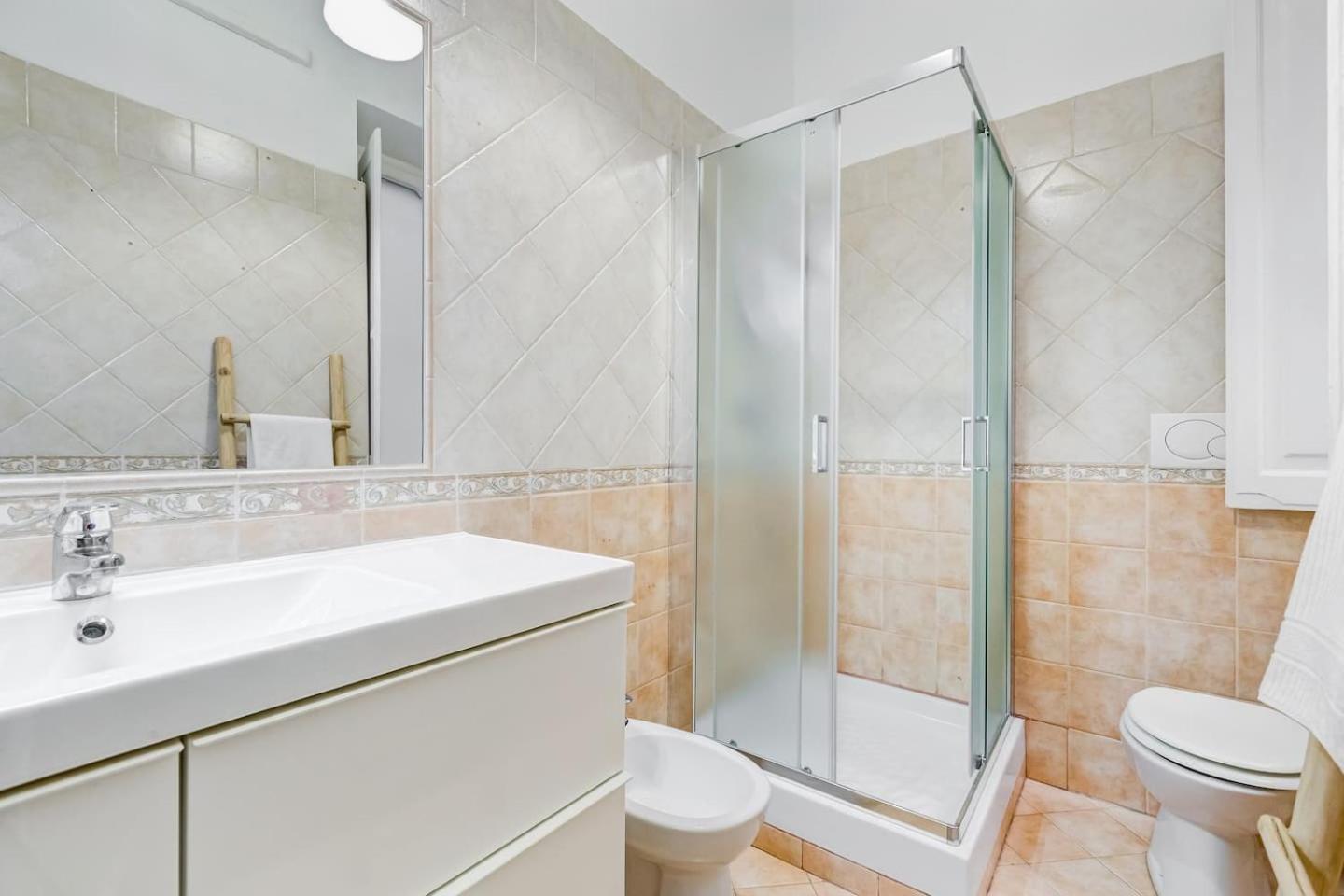 Apartamento Piazza Di Spagna 72 - Your Italian Holidays *